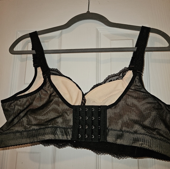 Magic Bra, black, 42/95. Pkease check a model and sizing on official site - Picture 4 of 7